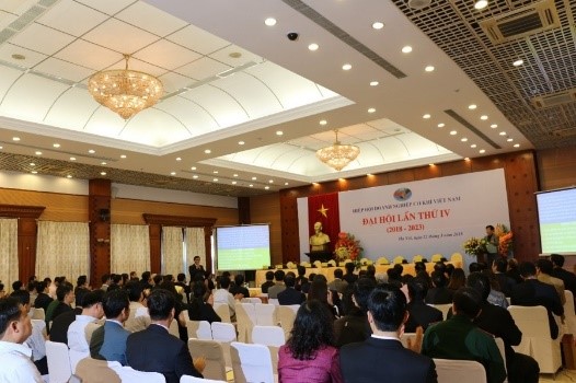 Text Box:  Toàn cảnh Đại hội nhiệm kỳ IV của Hiệp hội Doanh nghiệp cơ khí Việt Nam